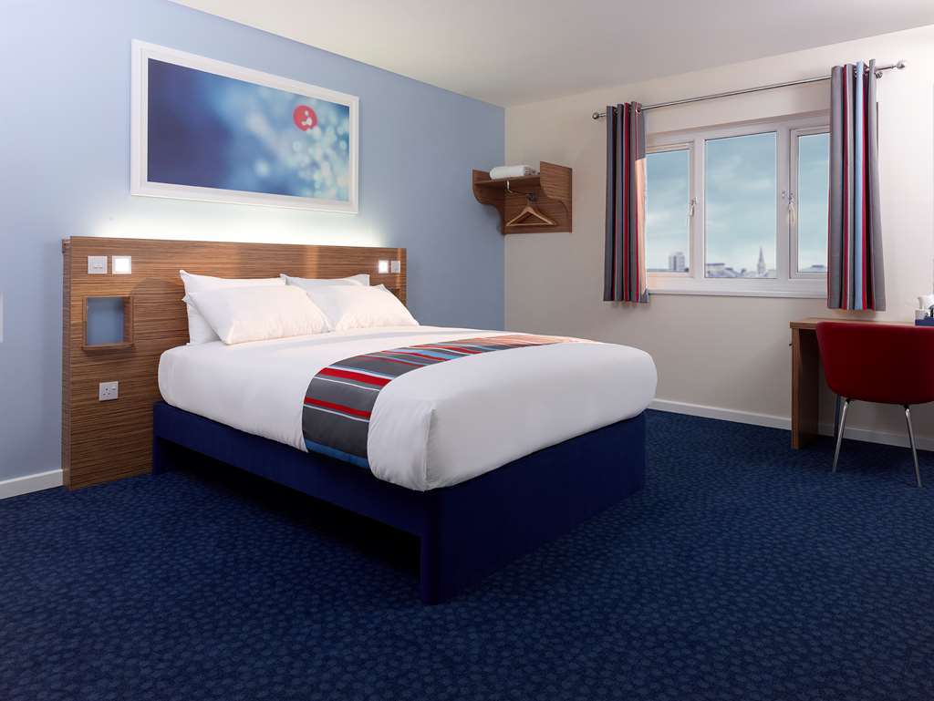 Travelodge Preston Chorley Chorley  Room photo