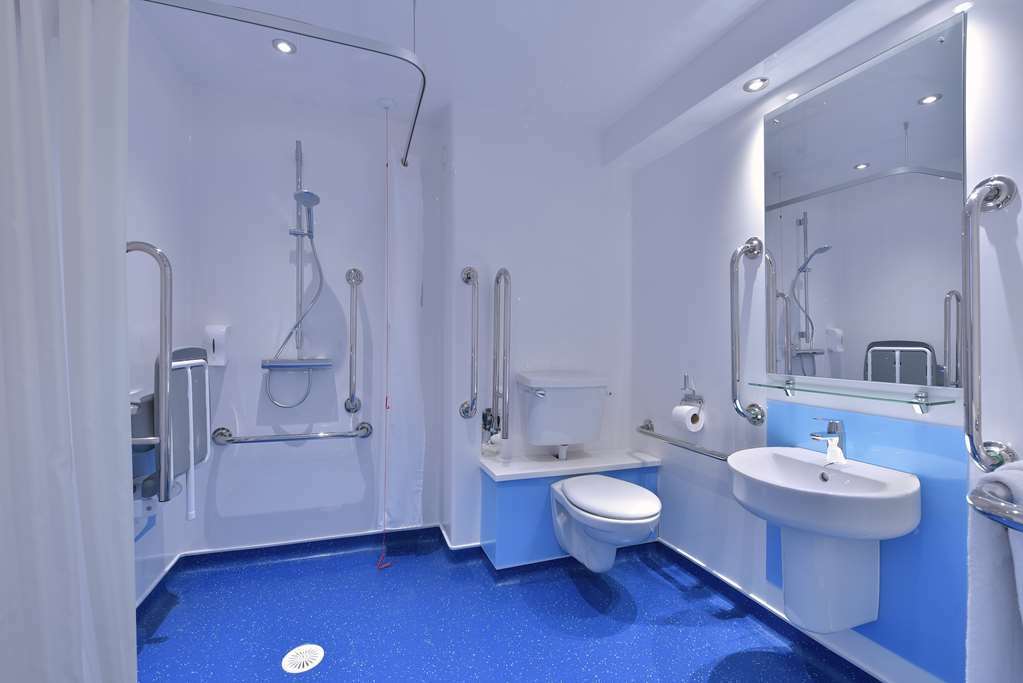 Travelodge Preston Chorley Chorley  Room photo